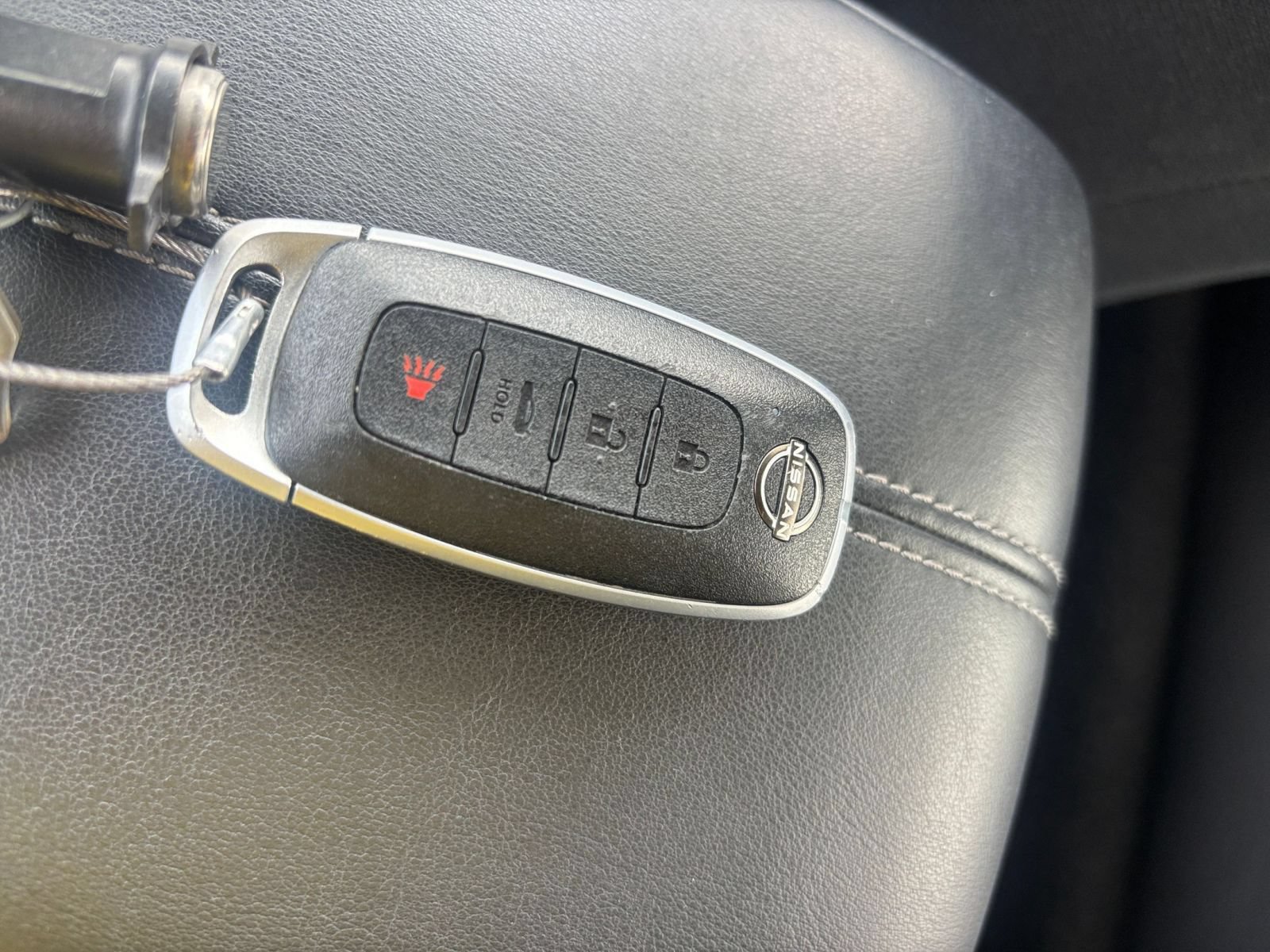 Used 2025 Nissan Sentra SV FWD image 20