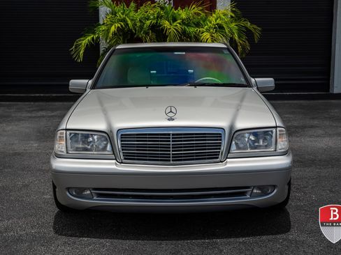 Used 1999 Mercedes-Benz C 43 AMG Sedan image 18