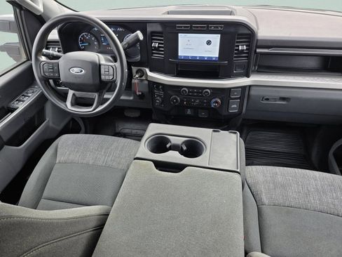 Used 2023 Ford F350 XLT w/ FX4 Off-Road Package image 29