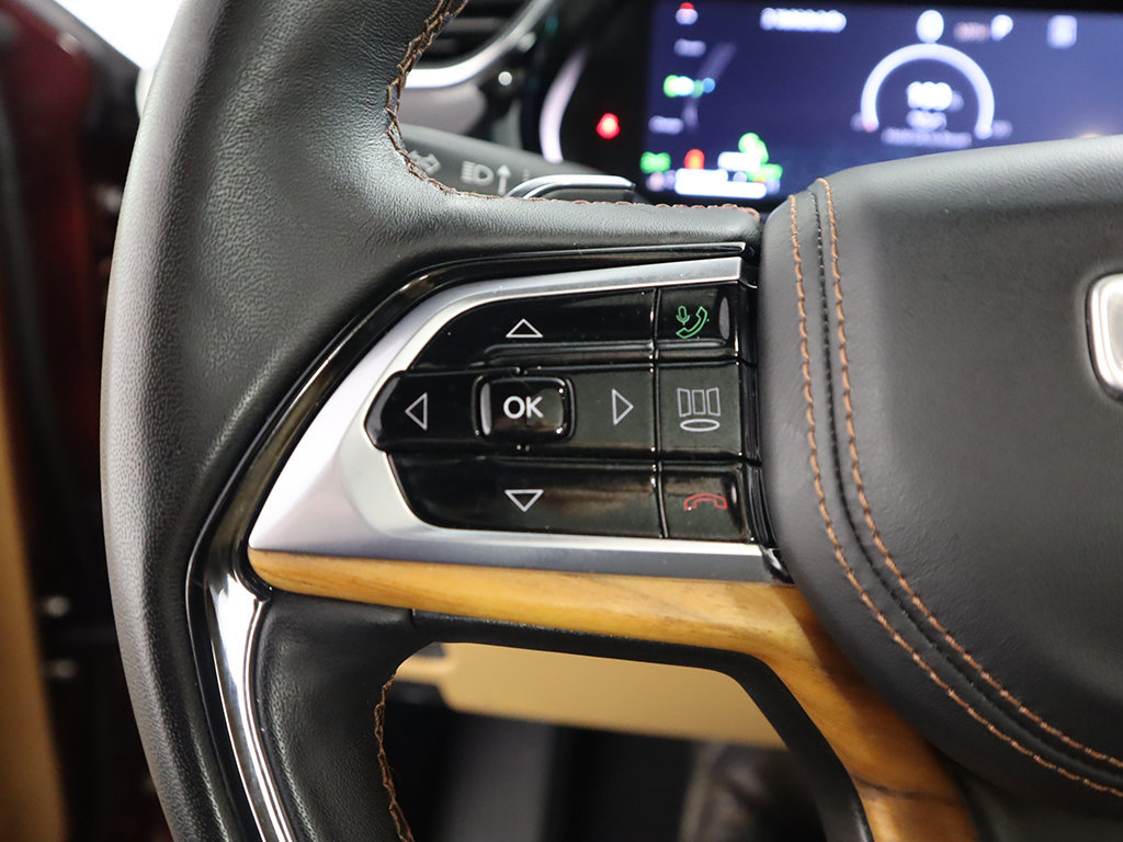 Used 2024 Jeep Grand Cherokee Summit AWD/4WD image 51