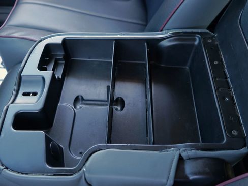 Used 2005 Dodge Ram 1500 Truck SLT image 24