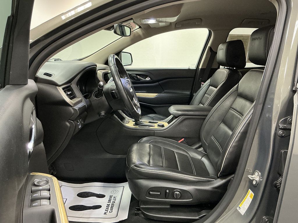 Used 2018 GMC Acadia Denali AWD/4WD image 8