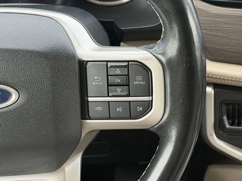 Used 2022 Ford Expedition Max Limited RWD image 16