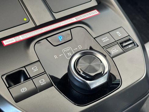 New 2026 Subaru Solterra AWD/4WD image 21