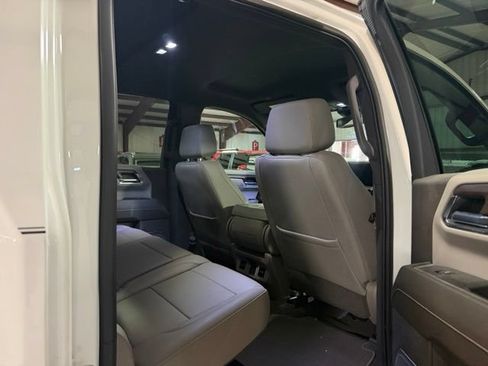 Used 2023 GMC Sierra 1500 SLT RWD image 12