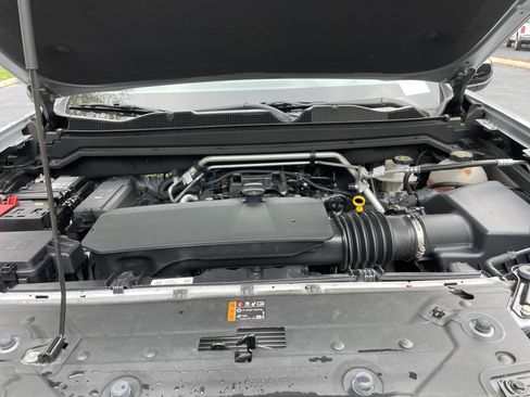 Used 2026 Chevrolet Colorado Z71 AWD/4WD image 33
