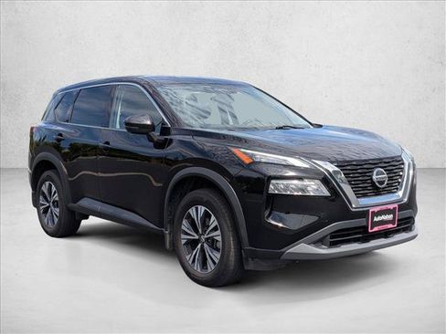 Used 2021 Nissan Rogue SV AWD/4WD image 3