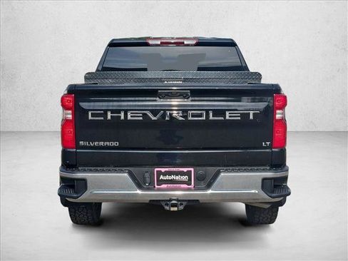 Certified 2024 Chevrolet Silverado 1500 LT AWD/4WD image 7