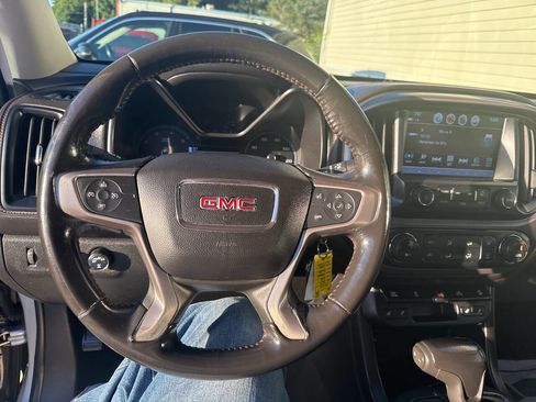 Used 2017 GMC Canyon SLE w/ All Terrain Package image 15