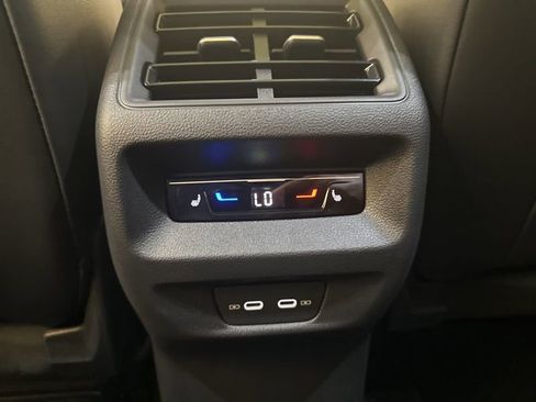 New 2026 Volkswagen Tiguan SEL R-Line AWD/4WD image 24