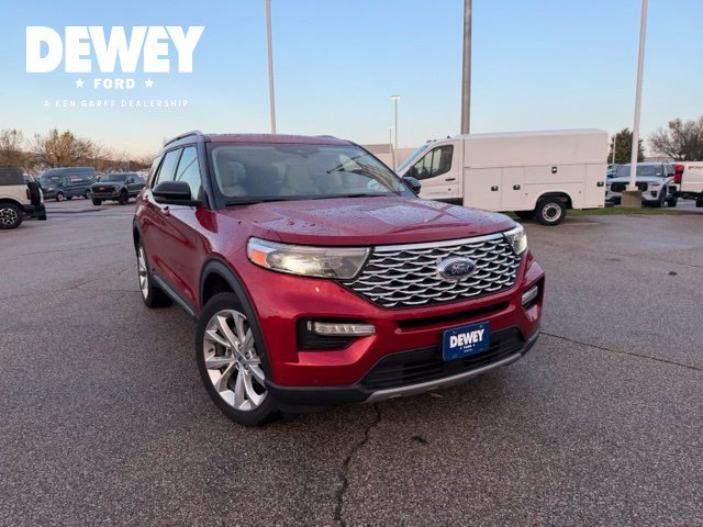 Used 2022 Ford Explorer Platinum w/ Equipment Group 601A AWD/4WD image 2