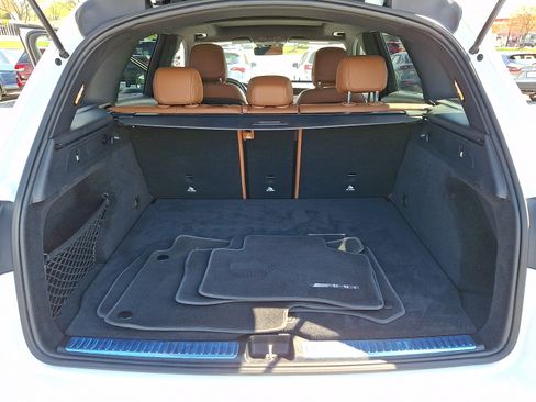 Used 2022 Mercedes-Benz GLC 300 4MATIC image 27