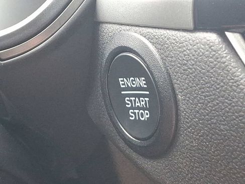 Used 2025 Ford Escape Active AWD/4WD image 24
