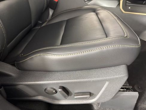 New 2025 Ford Bronco Badlands image 22