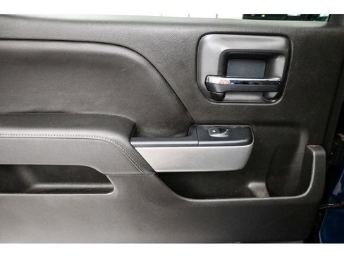 Used 2018 Chevrolet Silverado 1500 LT w/ All Star Edition AWD/4WD image 23