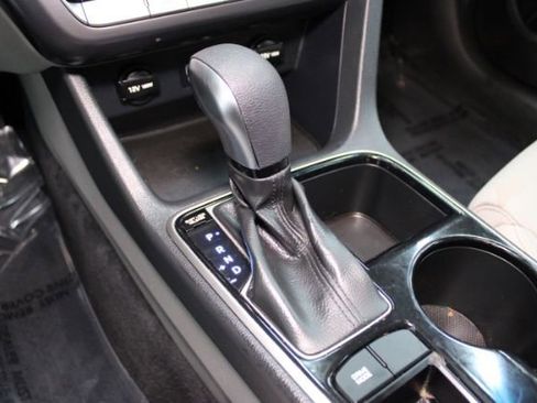 Used 2018 Hyundai Sonata SE image 14