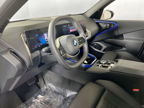 Used 2025 BMW X3 xDrive30i w/ Convenience Package image 9