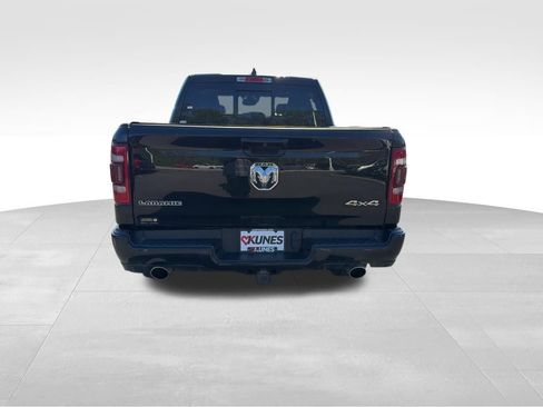 Used 2019 RAM 1500 Laramie AWD/4WD image 9