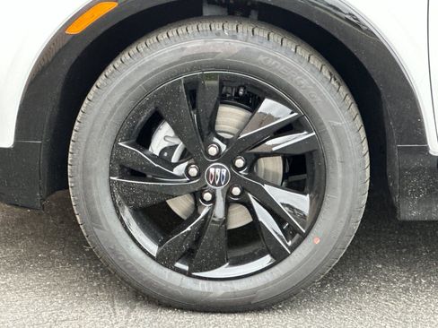 New 2026 Buick Encore GX Sport Touring image 25