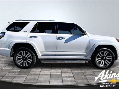 Used 2024 Toyota 4Runner Limited image 16