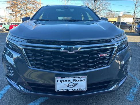 Used 2023 Chevrolet Equinox RS w/ RS Leather Package image 18