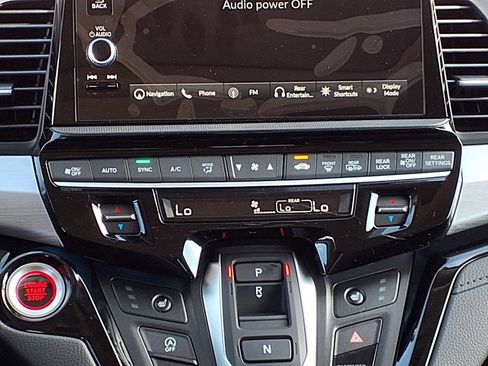 New 2026 Honda Odyssey Touring image 15
