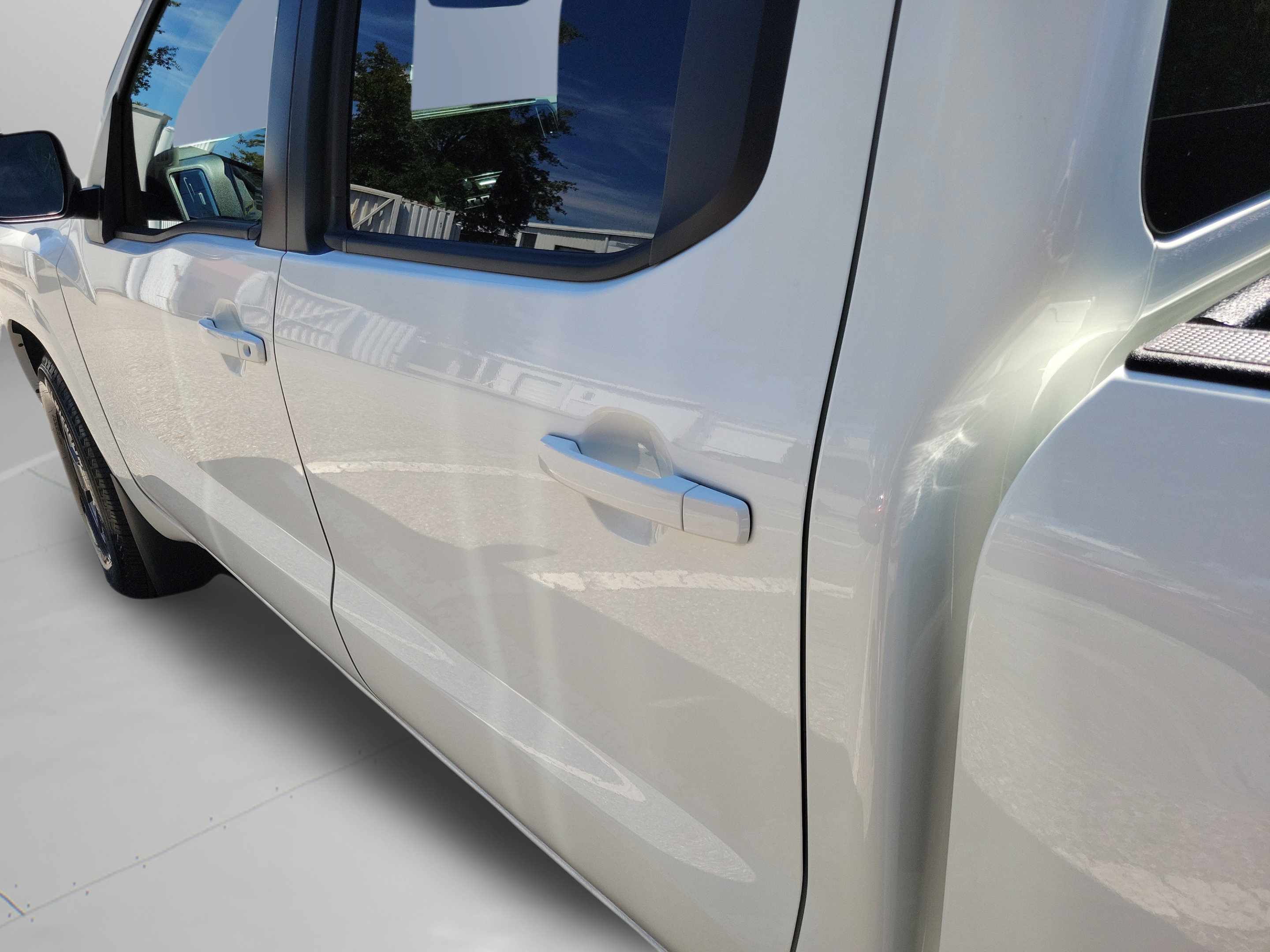 Used 2026 Nissan Frontier SV w/ All-Weather Content Package RWD image 28