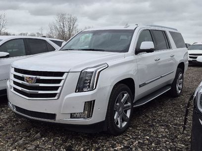 Used 2020 Cadillac Escalade ESV Luxury