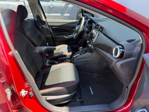 Used 2020 Nissan Versa SR w/ Convenience Package FWD image 28
