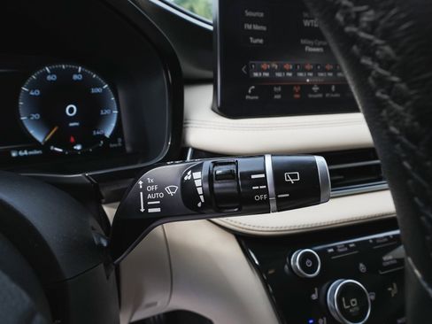 Used 2024 INFINITI QX60 Luxe AWD/4WD image 21