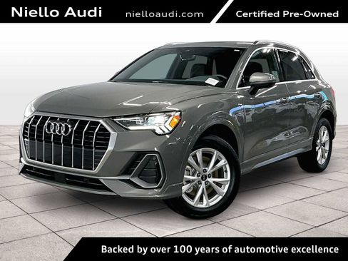 Certified 2025 Audi Q3 2.0T Premium image 1