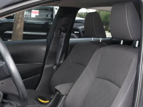 Certified 2025 Toyota Corolla LE w/ Convenience Package FWD image 11