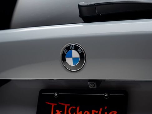 Used 2024 BMW X5 sDrive40i w/ M Sport Package RWD image 31