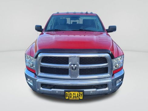 Used 2018 RAM 2500 SLT w/ Luxury Group image 9