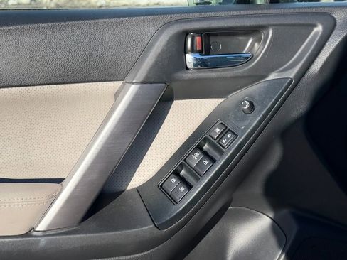 Used 2016 Subaru Forester 2.5i Touring w/ Eyesight & Navigation System image 15