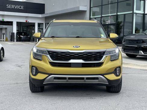 Used 2021 Kia Seltos SX w/ SX Sunroof Package image 4