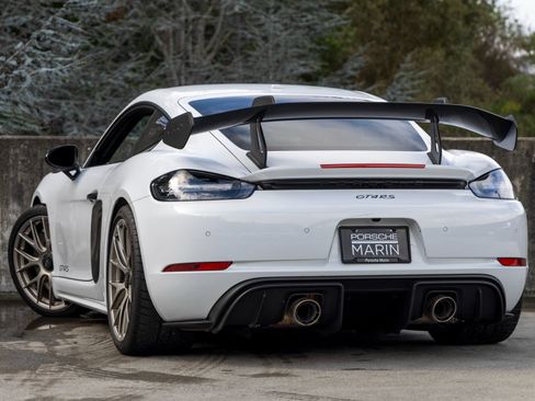 Certified 2023 Porsche 718 Cayman GT4 RS RWD image 3
