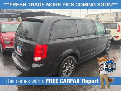 Used 2015 Dodge Grand Caravan SE w/ Quick Order Package 29E SE image 3