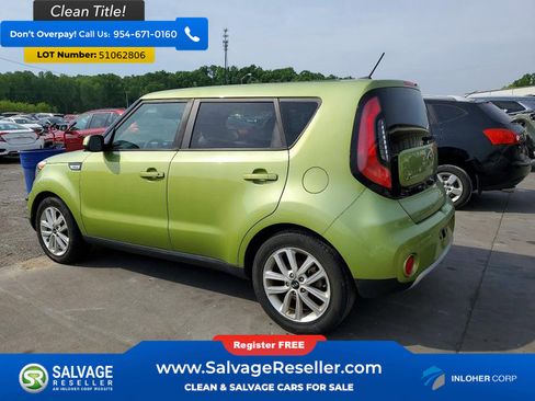 Used 2017 Kia Soul + FWD image 3