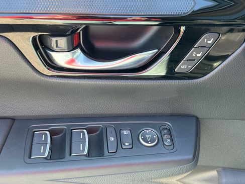 Used 2024 Honda CR-V EX-L image 14
