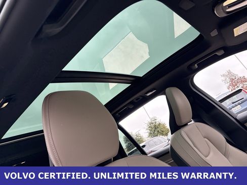 Certified 2025 Volvo XC90 B6 Plus image 15