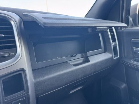 Used 2022 RAM 1500 Classic Warlock w/ Ceramic Gray Warlock Package AWD/4WD image 32