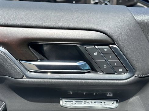 New 2025 GMC Sierra 1500 Denali w/ Denali Reserve Package image 29