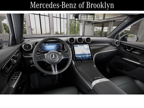 Certified 2025 Mercedes-Benz GLC 300 4MATIC image 3