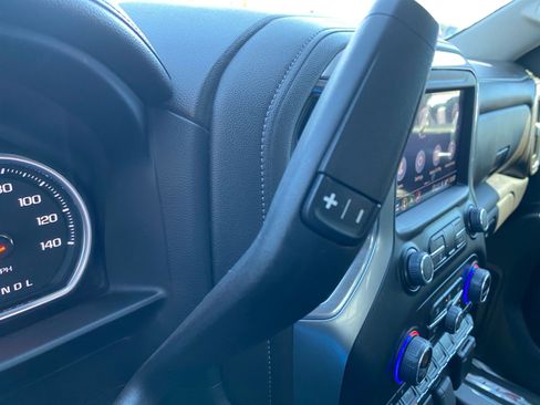 Used 2022 Chevrolet Silverado 2500 LTZ w/ LTZ Premium Package image 22