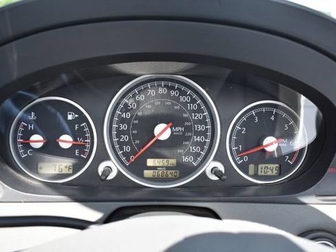 Used 2005 Chrysler Crossfire Limited RWD image 19