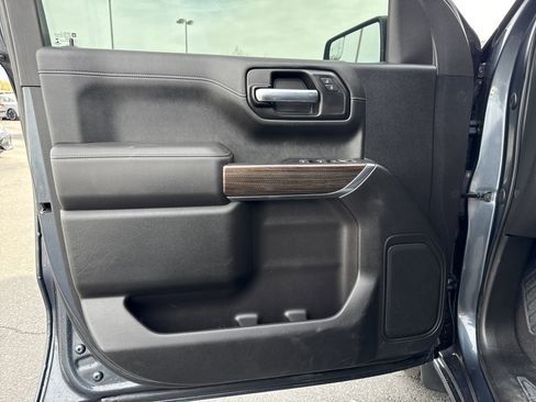 Used 2021 Chevrolet Silverado 1500 RST w/ Bed Protection Package image 14