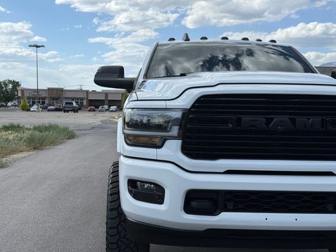 Used 2022 RAM 2500 Laramie AWD/4WD image 6