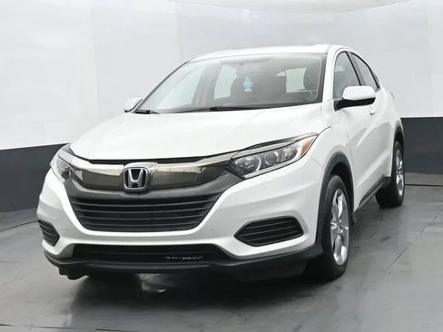 Used 2021 Honda HR-V LX image 1