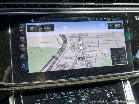 Used 2024 Audi Q8 Prestige image 18